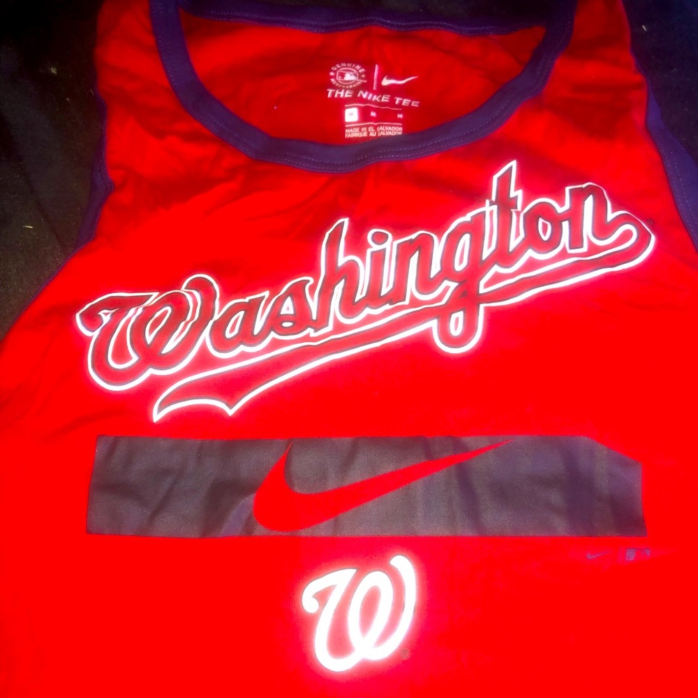 Sleeveless shirt mens . Size:Medium